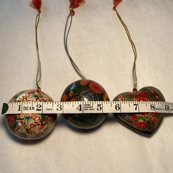 Kasmir Art Paper mache ornaments tassel hand painted - Picture 14 of 16